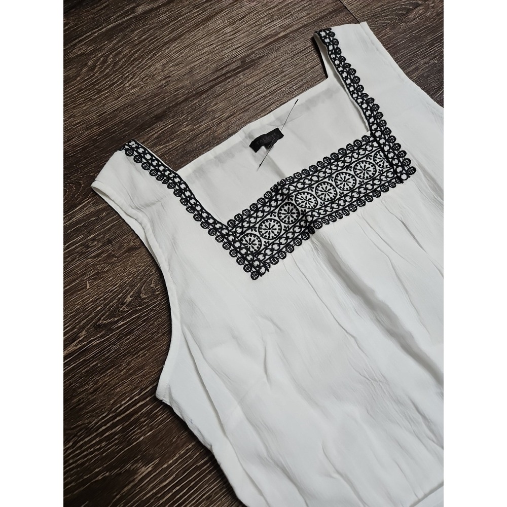 Talbots White Cotton Gauze Square Neck Embroidered Belted‎ Dress Size 4 - Picture 4 of 12